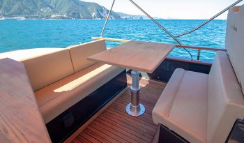 nautica-esposito-open-32-poppa