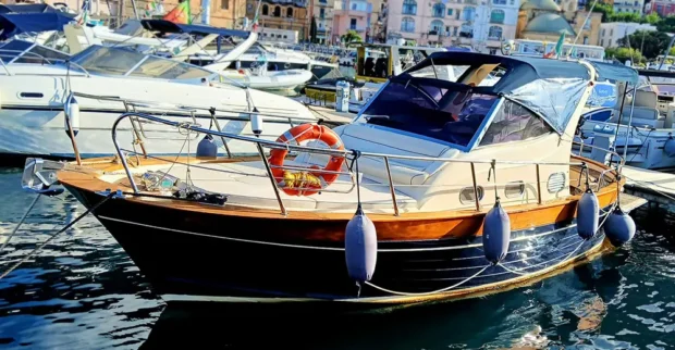 usato-futura-28-nautica-esposito